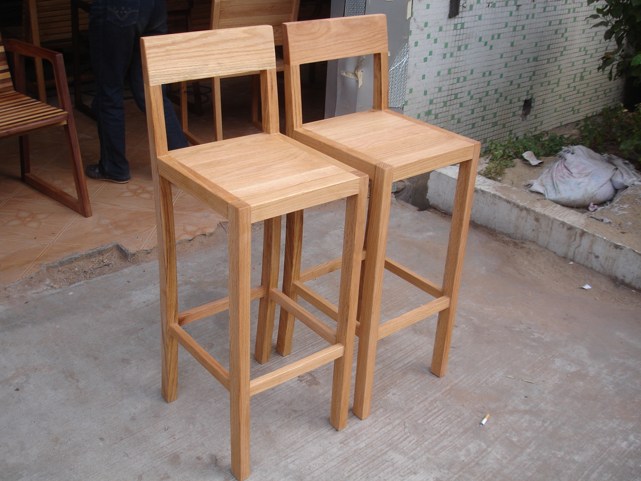 高身酒吧椅-HAZZ